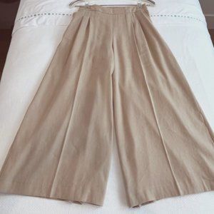 Cuyana Pleat Front Cropped Pant